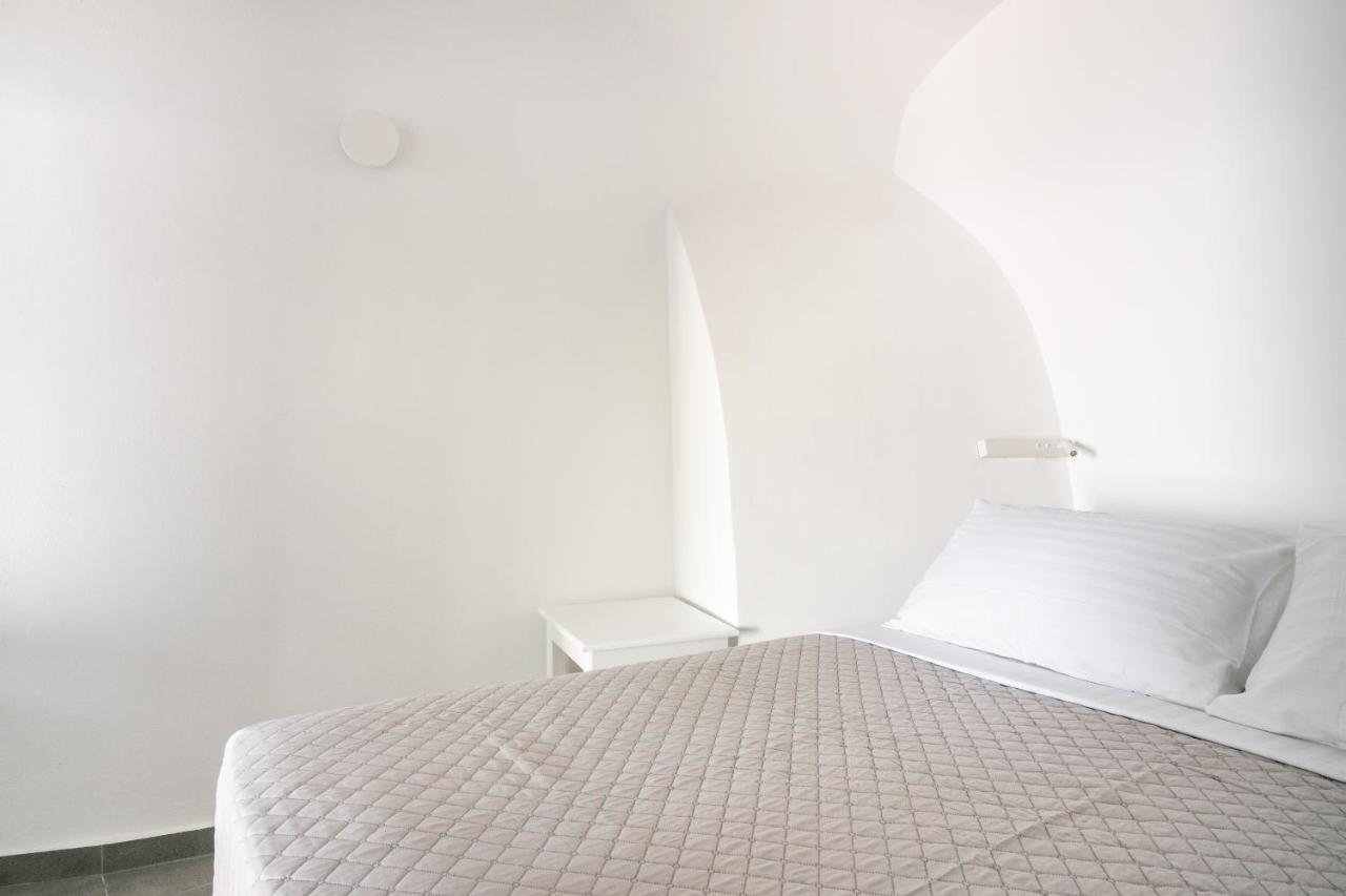 Oia Cave Loft Apartment Luaran gambar