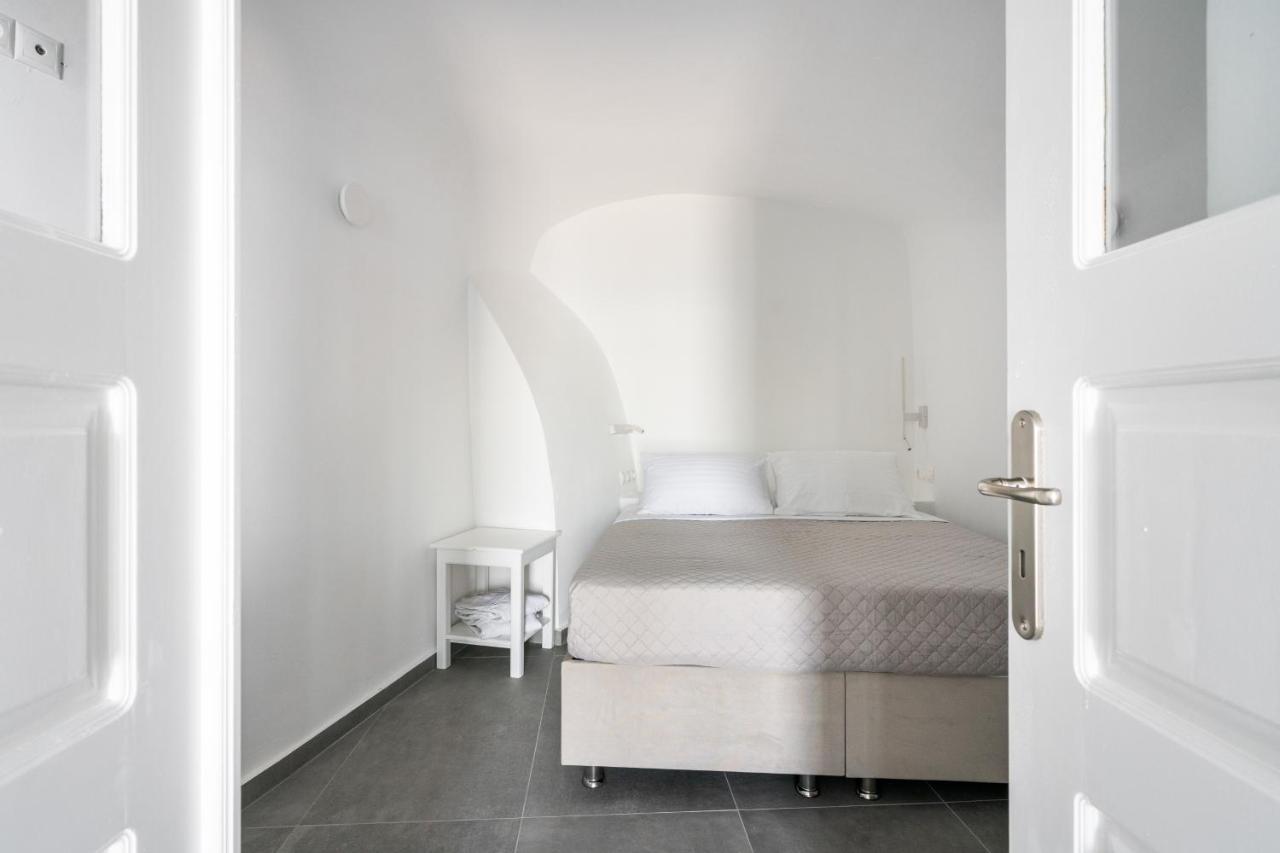 Oia Cave Loft Apartment Luaran gambar